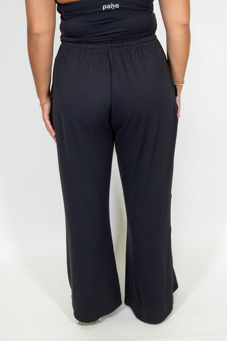 Wide Leg Relax Pant
