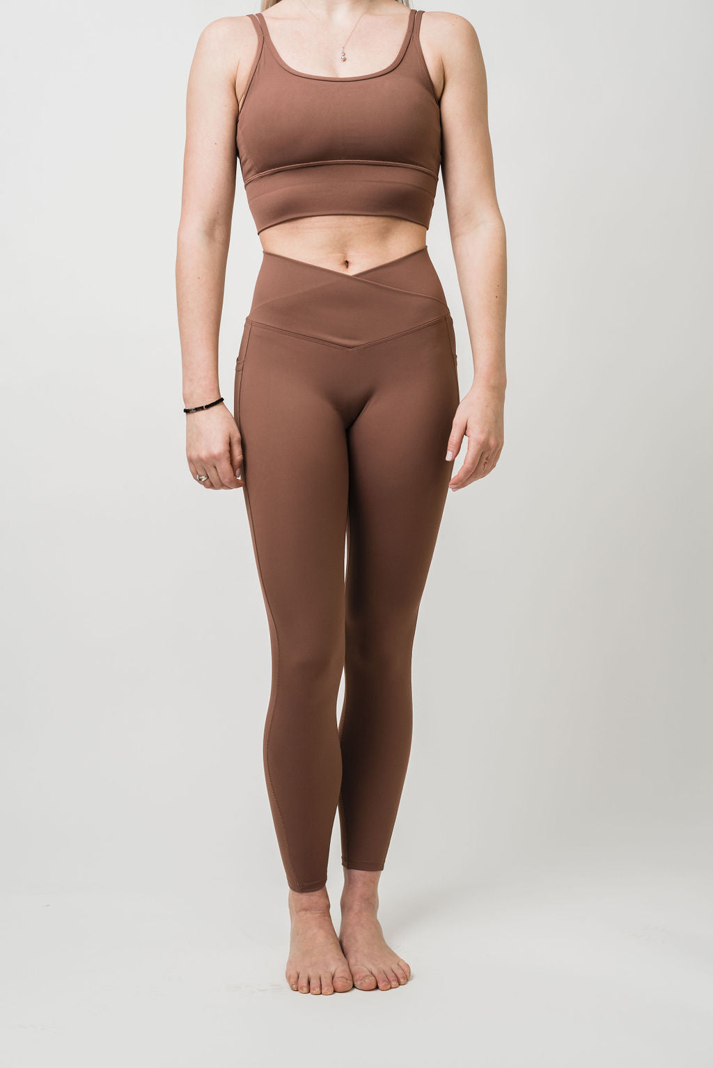 Criss Cross Legging