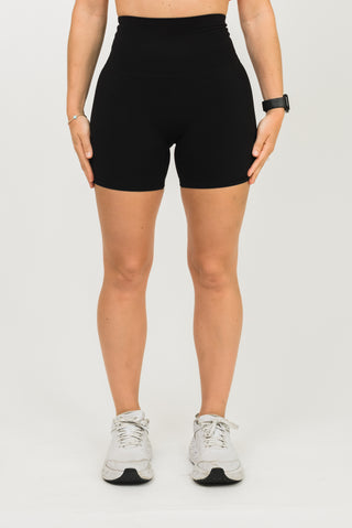 Sculpt Biker Shorts 5.5"