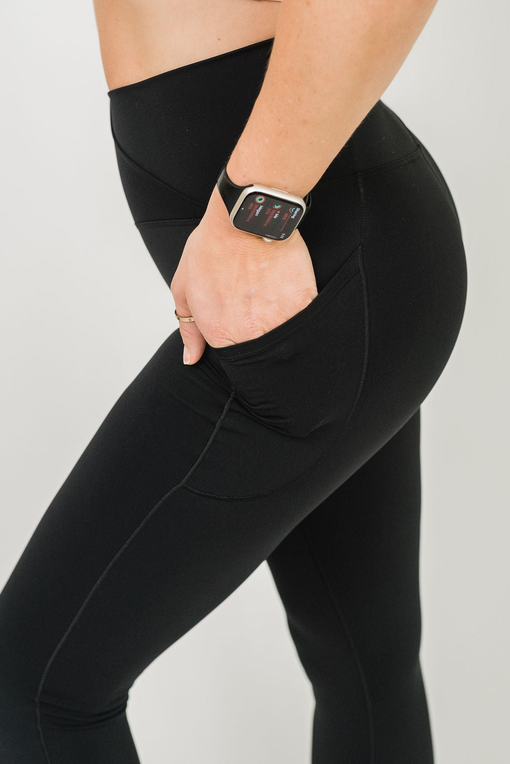 Criss Cross Legging - Black