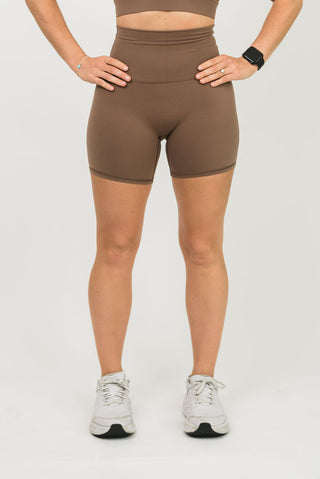 Sculpt Biker Shorts 5.5"